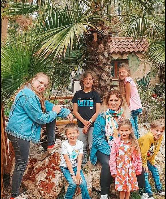 Cindy Van Der Auwera de "Familles Nombreuses, la vie en XXL" et ses enfants sur Instagram