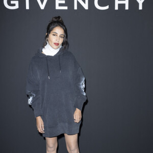 Leïla Bekhti assiste au défilé Givenchy collection prêt-à-porter printemps-été 2022 à la Paris La Défense Arena. Nanterre, le 3 octobre 2021. © Olivier Borde/Bestimage