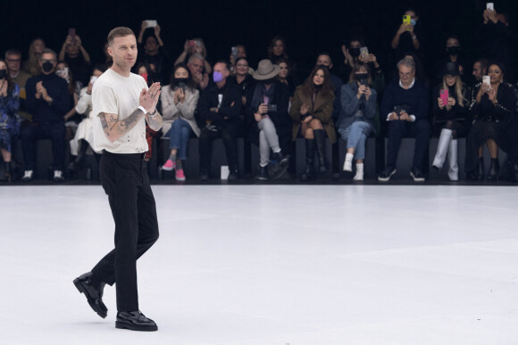 Défilé Givenchy collection prêt-à-porter printemps-été 2022 à la Paris La Défense Arena. Nanterre, le 3 octobre 2021.