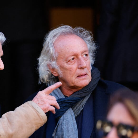 Claude Lelouch, Didier Barbelivien - Arrivées à la messe funéraire en hommage à Bernard Tapie en l'église Saint-Germain-des-Prés à Paris. Le 6 octobre 2021 © Jacovides-Moreau / Bestimage