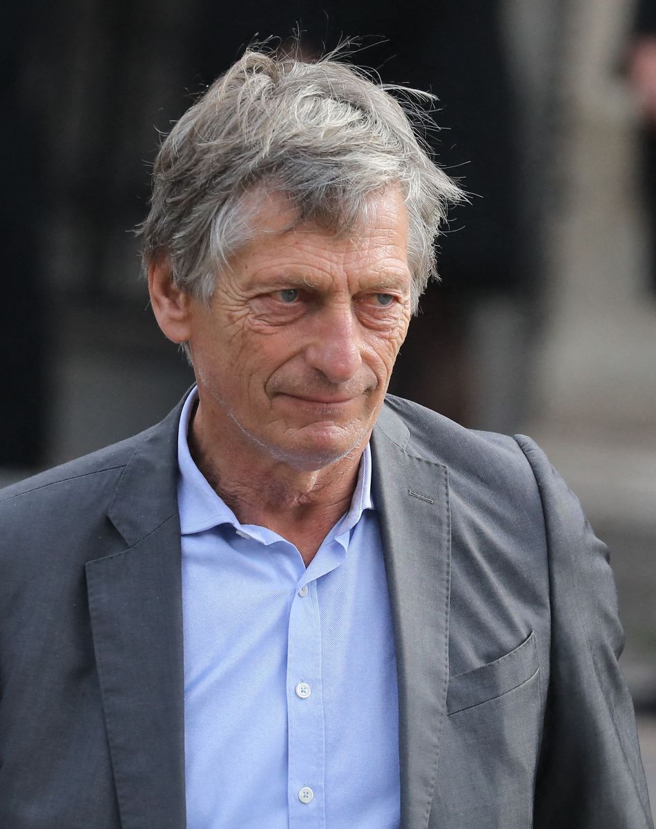 Nicolas de Tavernost - Sorties de la messe funéraire en hommage à Bernard Tapie en l'église Saint-Germain-des-Prés à Paris. Le 6 octobre 2021 © Jacovides-Moreau / Bestimage