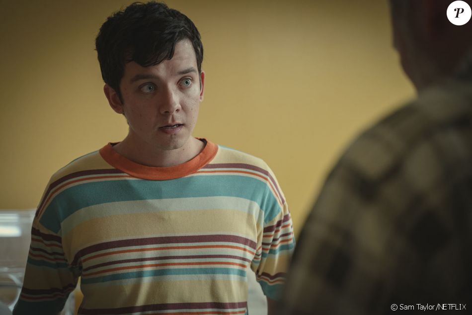 Asa Butterfield Dans La Saison 3 De La Série Sex Education Sur Netflix Purepeople