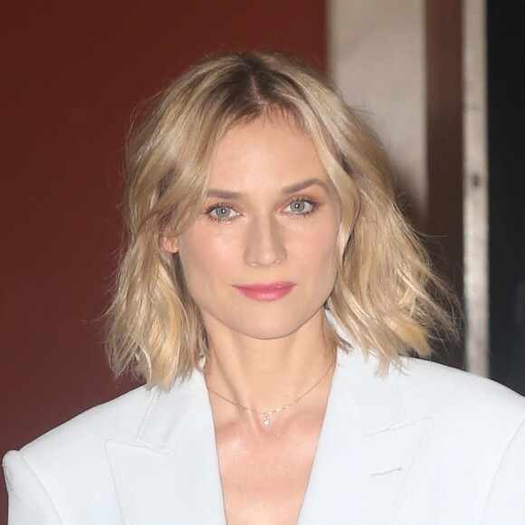 Diane Kruger quitte les studios de l'émission 'Live with Kelly & Ryan' à New York, le 18 juillet 2019.