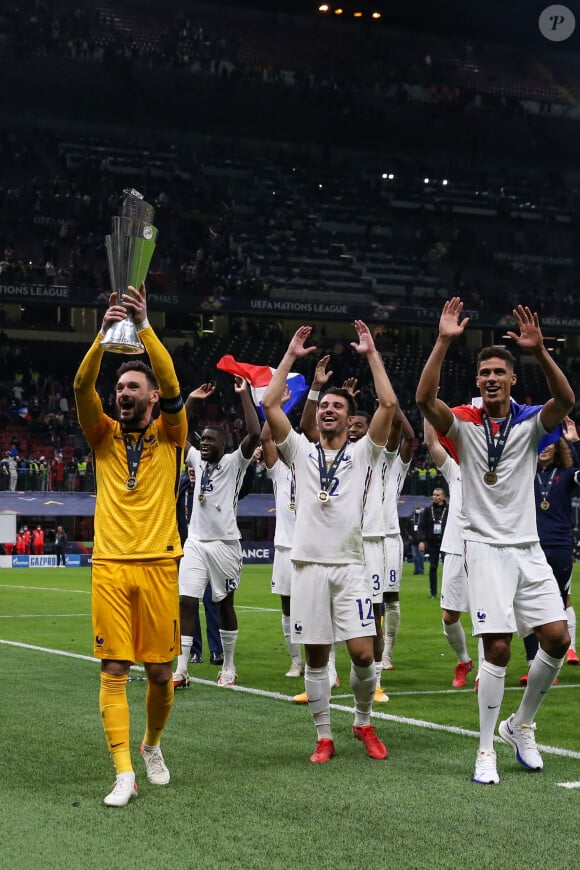 Football: La France remporte la coupe de la Ligue des Nations en battant l'Espagne 2 buts à 1 à Milan le 10 octobre 2021.
