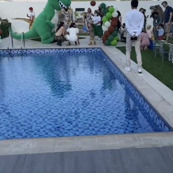 Nabilla et Thomas Vergara ont célébré le deuxième anniversaire de Milann en grande pompe à Dubaï.