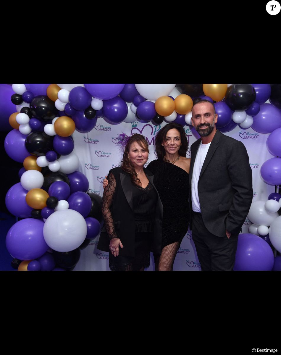Exclusif - La présidente de l'association Muriel Hattab, Sandra Sisley et Dr Beauty à la soirée de gala de l'association Princesse Margot au Folies Gruss à Paris le 11 octobre 2021.
