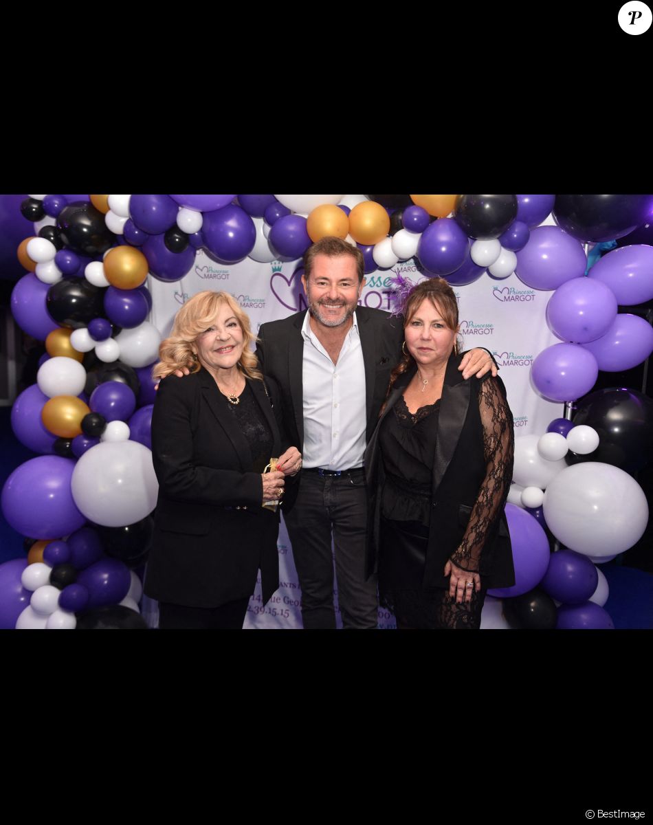 Exclusif - Nicoletta et Jérôme Anthony et la présidente de l'association Muriel Hattab à la soirée de gala de l'association Princesse Margot au Folies Gruss à Paris le 11 octobre 2021.