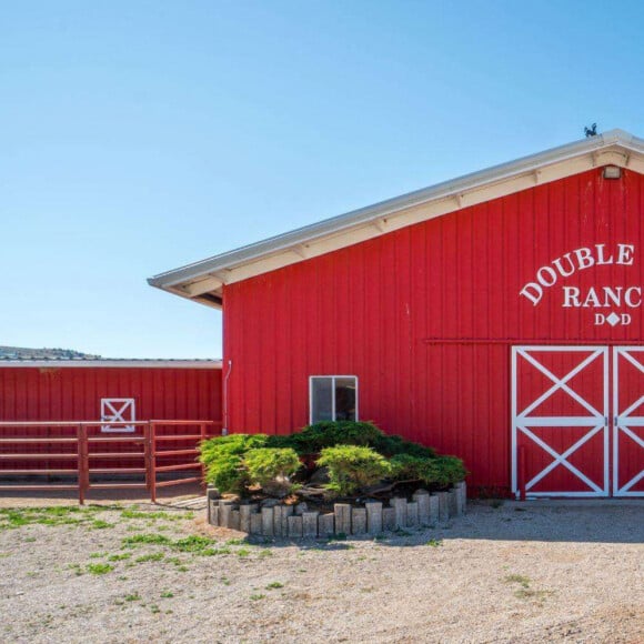 Kanye West et Kim Kardashian auraient dépensé 3,39 millions de dollars dans un autre ranch, à Cody, dans le Wyoming le 30 août 2020.