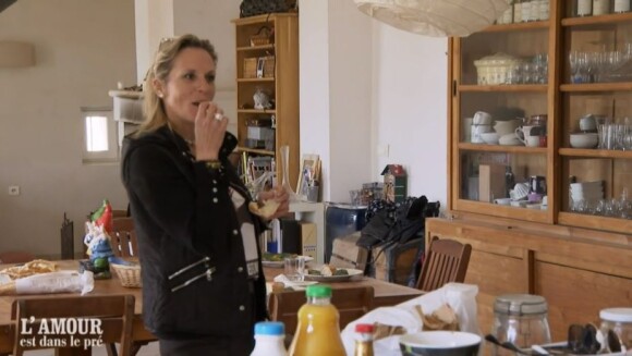 Stéphanie, prétendante de Vincent le Vigneron  lors de l'épisode de "L'amour est dans le pré 2021" du 18 octobre, sur M6