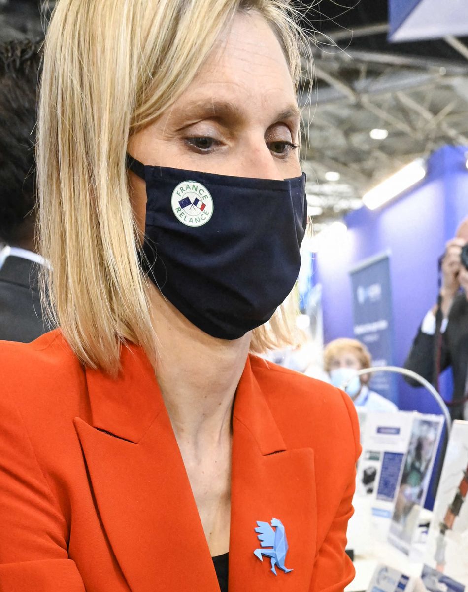 Agnès Pannier-Runacher, secrétaire d'État auprès du ministre de l'Économie et des Finances de France, au Salon Global Industrie au parc des expositions Eurexpo Lyon à Chassieu, France, le 6 septembre 2021. © Stéphane Audras/Pool/Bestimage
