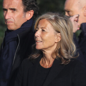 Alexandre Bompard et Claire Chazal - Arrivées aux obsèques de Etienne Mougeotte en l'église Saint-François-Xavier à Paris.  © Jacovides-Clovis / Bestimage