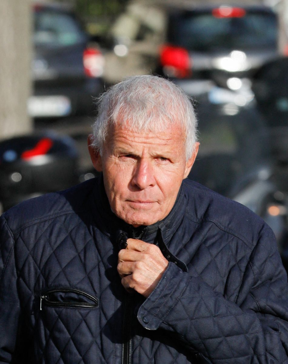 Patrick Poivre d'Arvor (PPDA) - Arrivées aux obsèques de Etienne Mougeotte en l'église Saint-François-Xavier à Paris. Le 13 octobre 2021 © Jacovides-Clovis / Bestimage