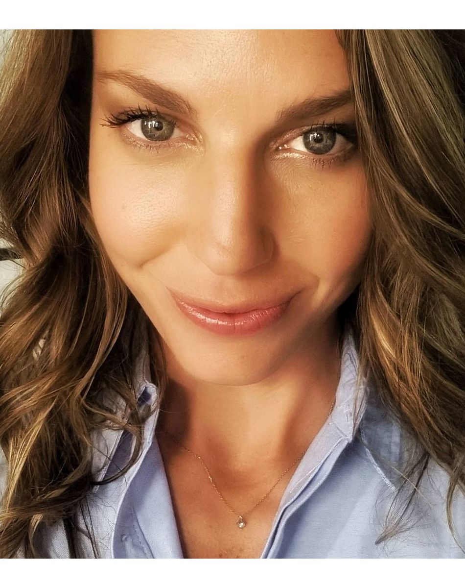 Alix, aventurière de "Koh-Lanta", file le parfait amour avec Mathieu.