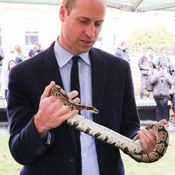 Le prince William, duc de Cambridge, visite l'Université Magee de Londonderry, Irlande du Nord, Royaume Uni, où il rencontre des étudiants en soins infirmiers.