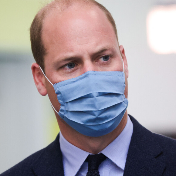 Le prince William, duc de Cambridge, arrive pour une visite à l'Université Magee de Londonderry, Irlande du Nord, Royaume Uni, où il rencontre des étudiants en soins infirmiers. 