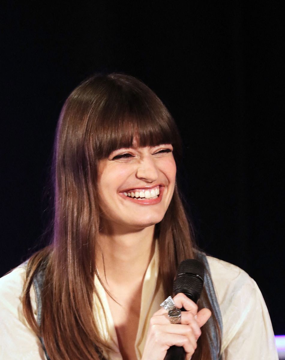 Exclusif - Clara Luciani - Backstage de l'enregistrement de l'émission "La grande soirée des duos", qui sera diffusée le 14 octobre sur W9 © Gaffiot-Moreau / Bestimage