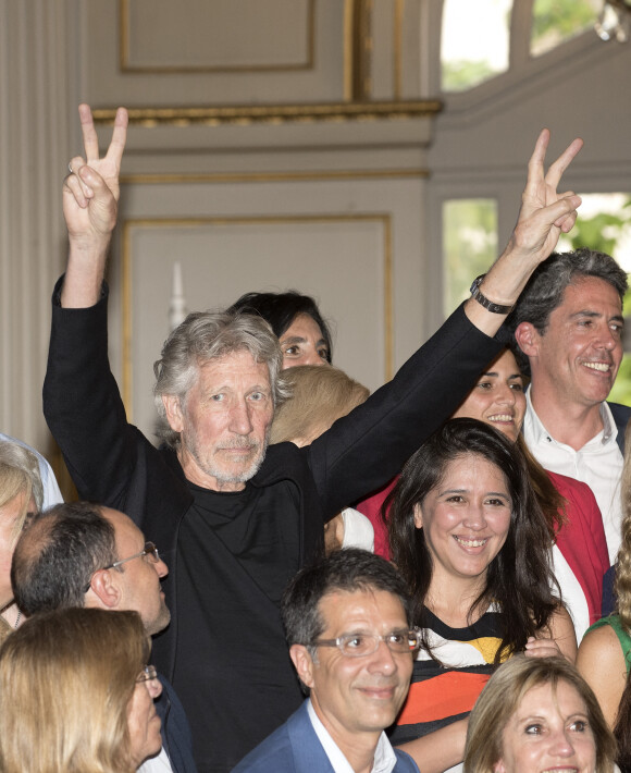 Roger Waters (Pink Floyd) est fait citoyen d'honneur de la ville de Buenos Aires, le 8 novembre 2018. 
