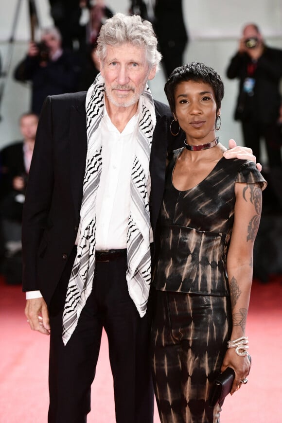 Roger Waters des Pink Floyd et Kamilah Chavis à la première de "Roger Waters Us + Themx" au 76ème Festival International du Film de Venise (Mostra).