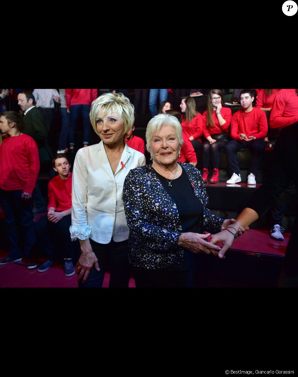 Evelyne Dhéliat et Line Renaud - Soirée de lancement du Sidaction 2016 au Musée du Quai Branly à Paris le 7 mars 2016. © Giancarlo Gorassini/Bestimage