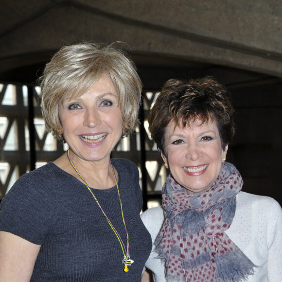 Evelyne Dheliat et Catherine Laborde - Forum international de la météo et du climat à Paris. Le 21 mars 2013.