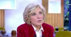 Evelyne Dhéliat sur le plateau de l'émission "C à Vous", sur France 5.
