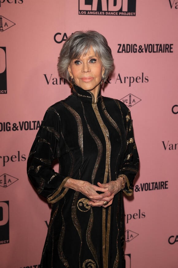 Jane Fonda - Les personnalités assistent au gala annuel "L.A Dance Project" à Los Angeles, le 16 octobre 2021. 