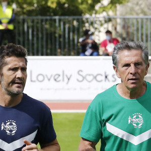 Bixente Lizarazu, Claude Puel - Match de football entre le Variétés Club de France et l'équipe du Centre Hospitalier Poissy / Saint-Germain-en-Laye au profit de la fondation Hôpitaux de Paris - Hôpitaux de France présidée par B.Macron. au stade Léo-Lagrange de Poissy, le 6 septembre 2020. Le coup d'envoi a été donné par C.Lara et H.Ben Arfa. © Marc Ausset-Lacroix/Bestimage