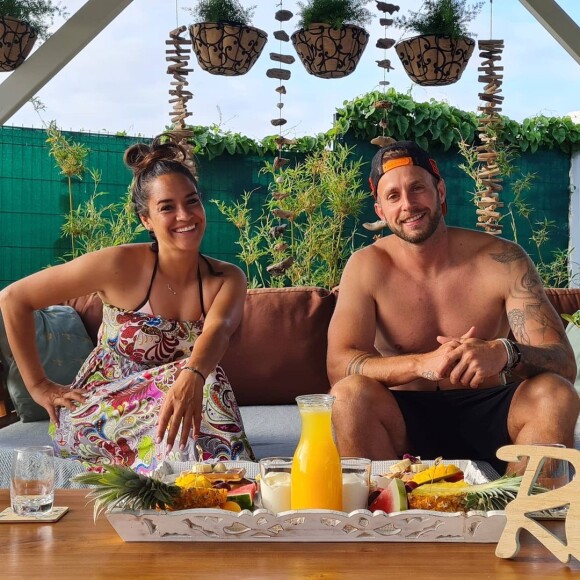 Thomas et Myriam (Koh-Lanta) lors de vacances en Guadeloupe en juillet 2021.