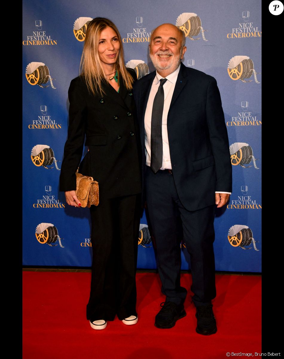 Gérard Jugnot et sa femme Patricia Campi lors de la quatrième soirée de la 3ème édition du Festival Cinéroman à Nice, France, le 23 octobre 2021. © Bruno Bebert/Bestimage