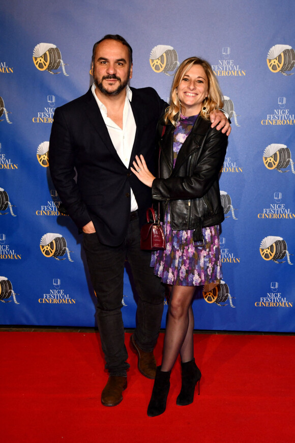 François-Xavier Demaison et sa femme Anaïs lors de la quatrième soirée de la 3ème édition du Festival Cinéroman à Nice, France, le 23 octobre 2021. © Bruno Bebert/Bestimage 