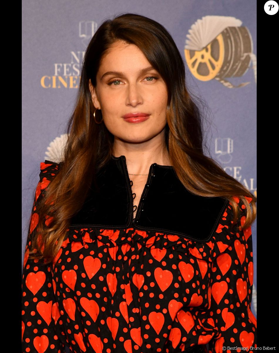 Laetitia Casta, présentant en avant première, le film "Lui" lors de la quatrième soirée de la 3ème édition du Festival Cinéroman à Nice, France, le 23 octobre 2021. © Bruno Bebert/Bestimage
