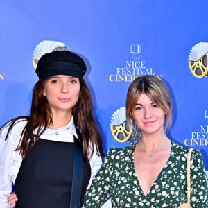 Joséphine Japy et Constance Arnault lors de la quatrième soirée de la 3ème édition du Festival Cinéroman à Nice, France, le 23 octobre 2021. © Bruno Bebert/Bestimage 