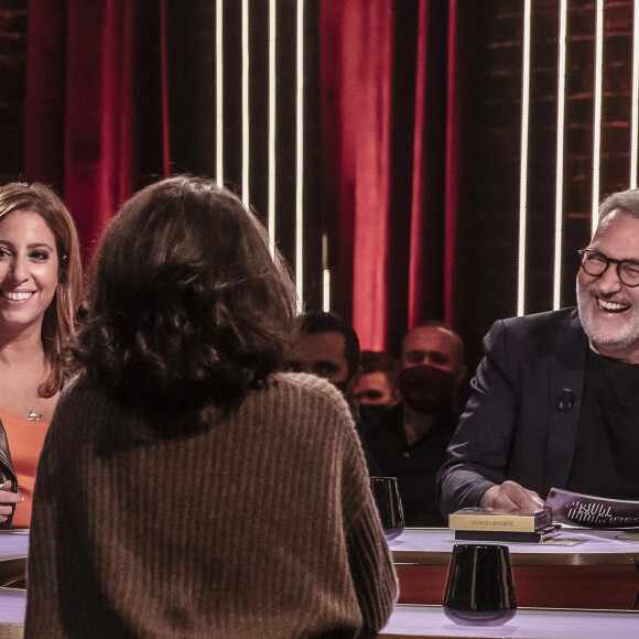 Exclusif - Léa Salamé, Laurent Ruquier sur le plateau de l'émission "On est en direct" (OEED) diffusée sur France 2 le 23 octobre 2021 © Jack Tribeca / Bestimage