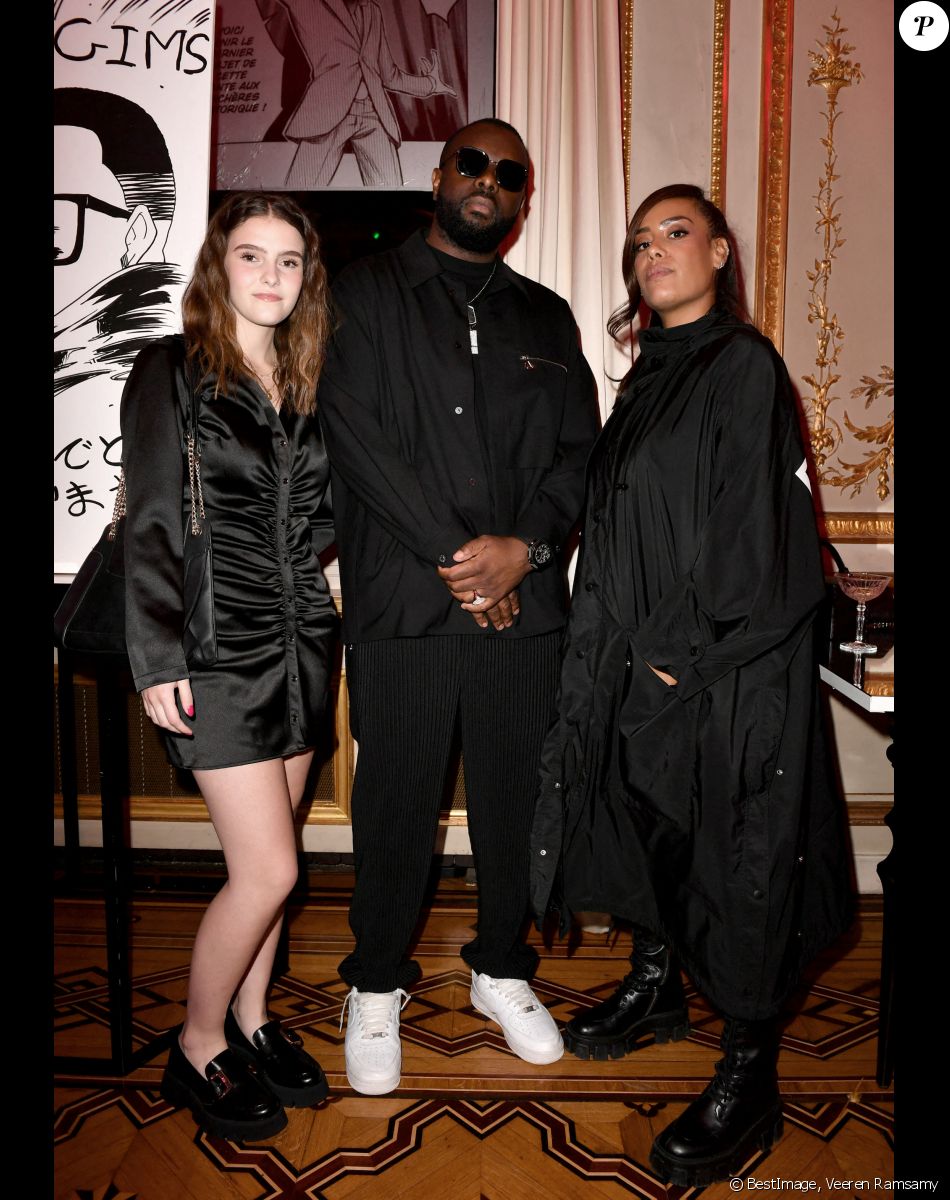 Camille Schneyder, Gims, Amel Bent - Remise d'un double disque de diamant à Gims à la galerie Bourbon à Paris. Le 4 octobre 2021. © Veeren Ramsamy / Bestimage
