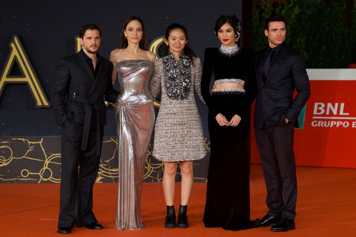 Photo : Kit Harington, Angelina Jolie, Chloe Zhao, Gemma Chan, Richard  Madden - Première du film 