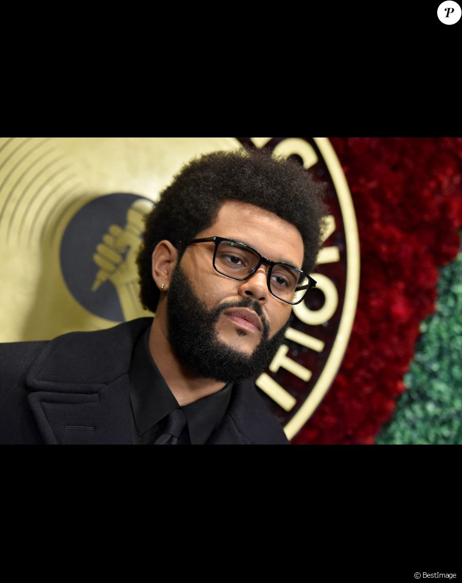 The Weeknd - Photocall des "Black Music Action Coalition Hosts Music In Action Awards Ceremony" à Los Angeles, le 23 septembre 2021.