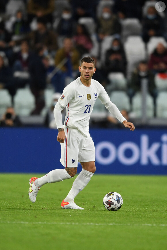 Lucas Hernandez - Match de football en ligue des Nations : La France bat la Belgique 3-2 au Juventus Stadium à Turin le 7 octobre 2021. © Aflo/Panorami/Bestimage