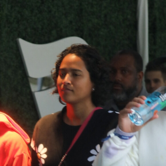 Pharrell Williams et sa femme Helen Lasichanh assistent à la fête du pré-Super Bowl à Miami le 1er février 2020.