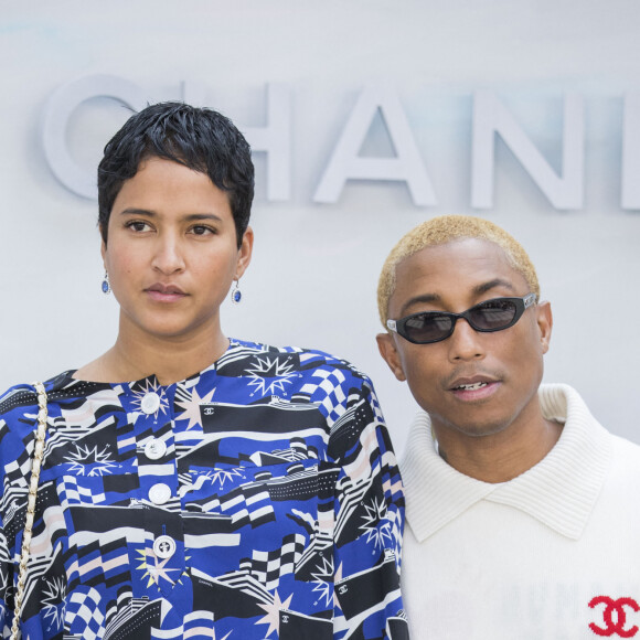 Pharrell Williams et sa femme Helen Lasichanh - Photocall du 2ème défilé de mode "Chanel", collection Haute-Couture automne-hiver 2018/2019, à Paris. Le 3 juillet 2018 © Olivier Borde / Bestimage