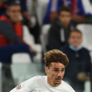 Match de football en ligue des Nations : La France bat la Belgique 3-2 au Juventus Stadium à Turin le 7 octobre 2021. © Aflo/Panorami/Bestimage  Antoine Griezmann (France) during the Uefa "Nations League 2020-2021" match between Belgium 2-3 France at Juventus Stadium on October 7, 2021 in Torino, Italy. 