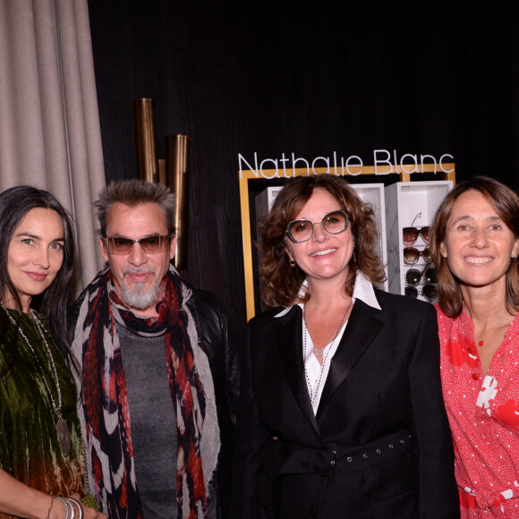 Florent Pagny et sa femme Azucena, Nathalie Blanc, Alexia Laroche-Joubert - Pour célébrer l'anniversaire de sa Maison, Nathalie Blanc réunissait, ce vendredi, les amis de la marque pour assister à un événement exclusif au Café de l'Homme, face à la Tour Eiffel. Paris le 24 septembre 2021. © Bellak - Perusseau / Bestimage