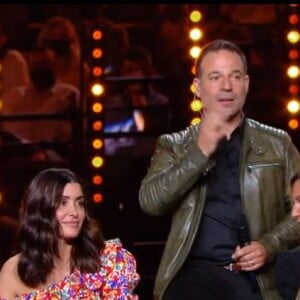 Jenifer et Carine lors du prime pour les 20 ans de la "Star Academy", le 30 octobre 2021, sur TF1