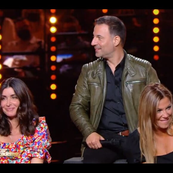 Jenifer et Carine lors du prime pour les 20 ans de la "Star Academy", le 30 octobre 2021, sur TF1