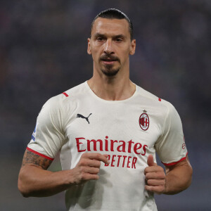 Zlatan Ibrahimovic (AC Milan) lors du match de Serie A opposant le Bologna FC à l' AC Milan au stade Renato-Dall'Ara à Bologne, Italie. Milan a gagné 4-2. © Jonathan Moscrop/Sportimage/Cal Sport Media/Zuma Press/Bestimage