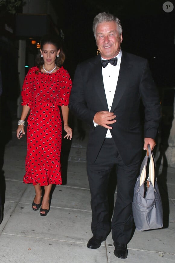 Alec Baldwin et sa femme Hilaria Baldwin sont allés diner après la soirée des Emmy Awards à Beverly Hills, le 17 septembre 2018