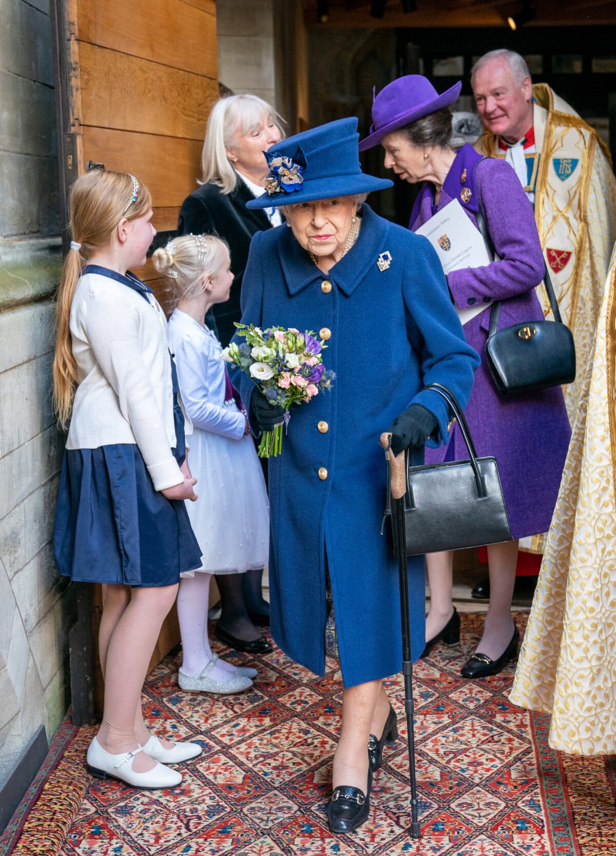 photo-la-reine-elisabeth-ii-d-angleterre-et-la-princesse-anne