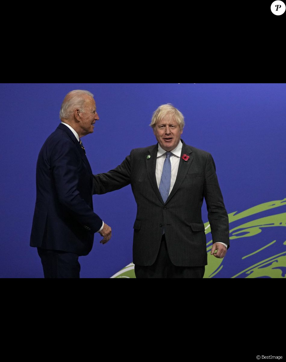 Le Premier ministre britannique Boris Johnson et le président américain Joe Biden - Les leaders mondiaux se réunissent à la conférence sur le climat, Cop26 au Scottish Event Campus à Glasgow (1er au 12 novembre 2021). Le 1er novembre 2021.