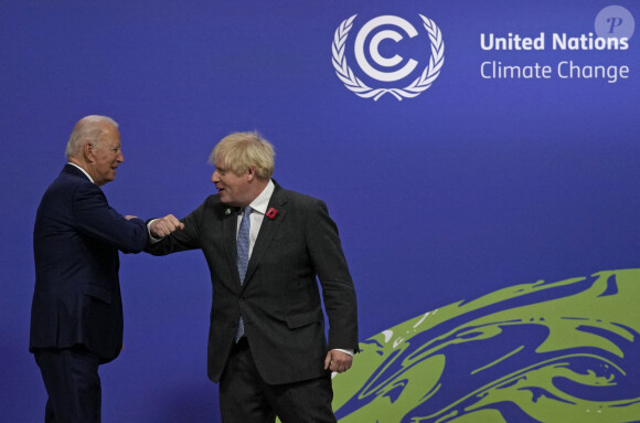 Le Premier ministre britannique Boris Johnson et le président américain Joe Biden - Les leaders mondiaux se réunissent à la conférence sur le climat, Cop26 au Scottish Event Campus à Glasgow (1er au 12 novembre 2021). Le 1er novembre 2021.
