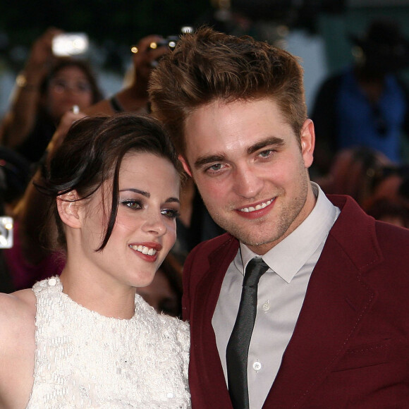 Kristen Stewart et Robert Pattinson - Première du film Eclipe au festival du film de Los Angeles au Nokia Theatre