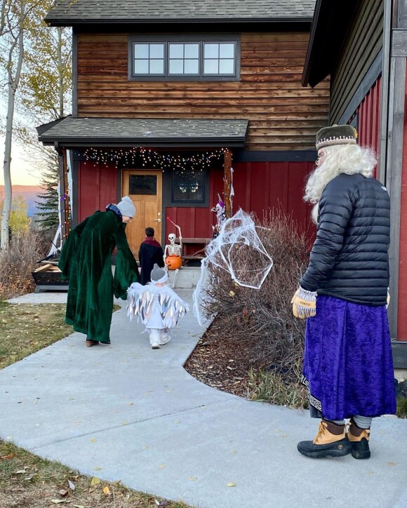 Justin Timberlake, Jessica Biel et leurs deux enfants fêtent Halloween, sur Instagram le 1er novembre 2021.